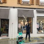 Nettoyage de vitrines commerciales à Lyon
